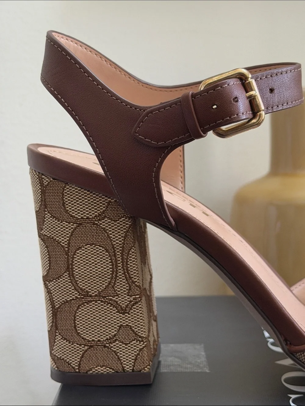 NIB Coach Marla Signature Canvas Sandals Size 9